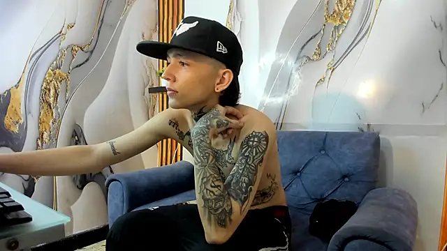 StraightBoy Nick online show from September 20, 5:40 am