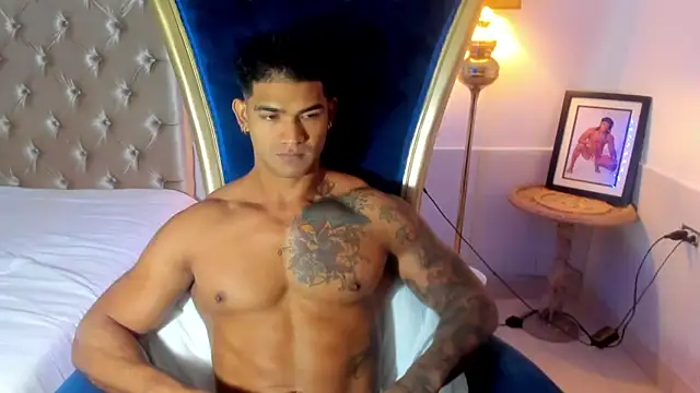 antonio  444 online show from November 10, 11:26 am