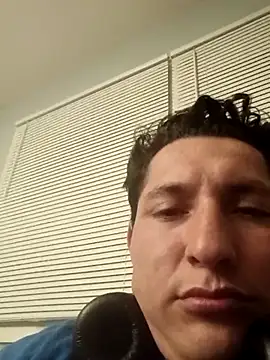 Zetaloco26 online show from October 10, 7:13 am