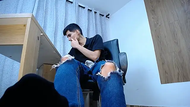 Sebalexis7 online show from November 14, 3:53 am