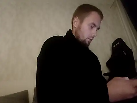 Vladyslav30 online show from November 13, 10:24 pm