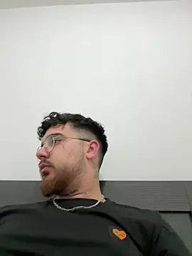 MrSavagexx online show from February 8, 9:19 pm