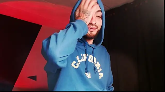 malek xarx  online show from November 8, 9:01 am