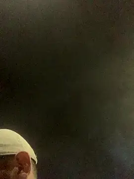 malek xarx  online show from January 11, 4:38 am