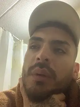 malek xarx  online show from September 19, 3:07 am