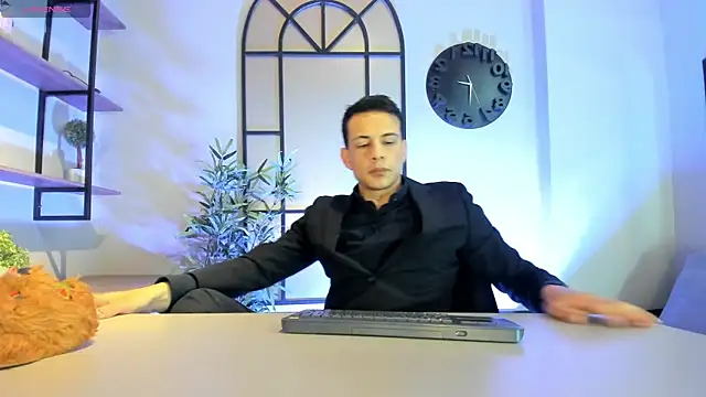 Snapshot of Dustin_Sonne chatting on October 22, 3:43 am Dustin Sonne online show from October 22, 3:43 am