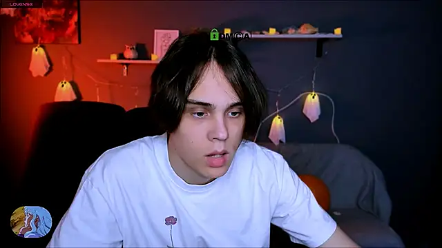 Snapshot of karl_mans chatting on October 24, 1:57 pm karl mans online show from October 24, 1:57 pm