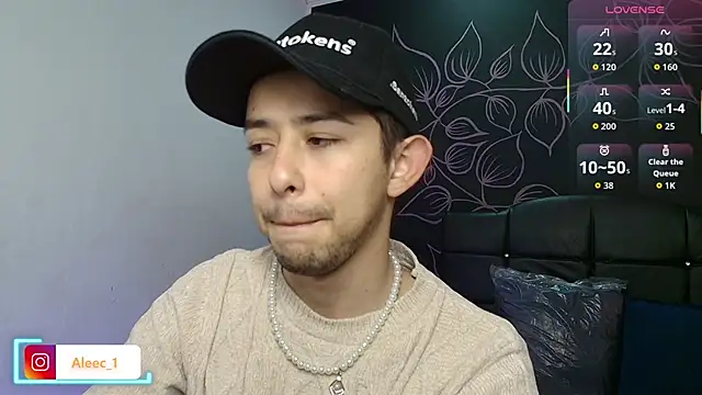 Aleecandrews online show from November 13, 7:29 pm