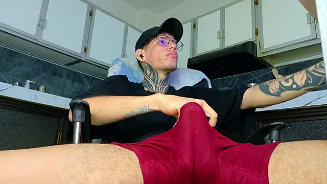 david huge online show from February 27, 5:19 am