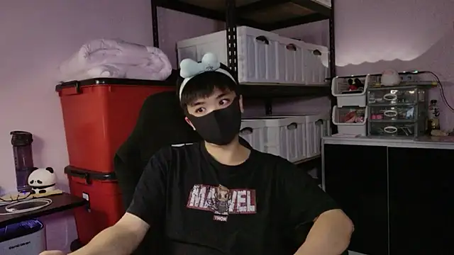 Snapshot of doggyman523 chatting on September 11, 4:06 pm doggyman523 online show from September 11, 4:06 pm