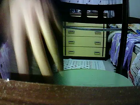 Snapshot of photo3995 chatting on October 21, 6:33 pm photo3995 online show from October 21, 6:33 pm