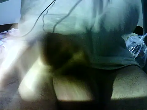 Snapshot of photo3995 chatting on October 8, 6:34 pm photo3995 online show from October 8, 6:34 pm