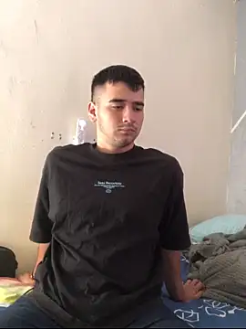 Cesar Augusto online show from February 17, 2:05 pm