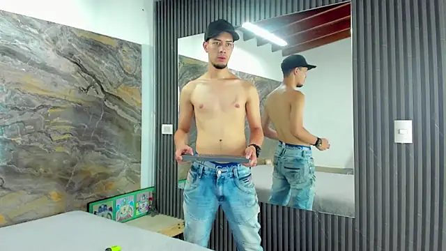 Snapshot of _Axel_09 chatting on October 8, 4:06 am  Axel 09 online show from October 8, 4:06 am