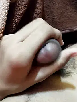 Snapshot of saneer69tew chatting on October 5, 8:46 pm saneer69tew online show from October 5, 8:46 pm