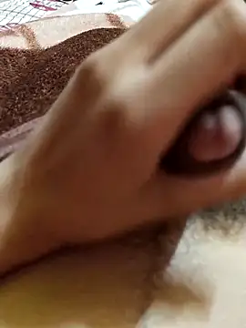 Snapshot of saneer69tew chatting on October 23, 8:56 pm saneer69tew online show from October 23, 8:56 pm