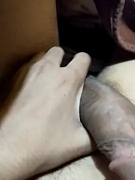 Snapshot of saneer69tew chatting on September 20, 6:41 pm saneer69tew online show from September 20, 6:41 pm