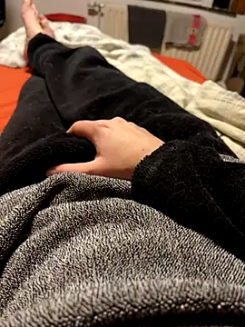 mas20043 online show from October 18, 7:08 pm