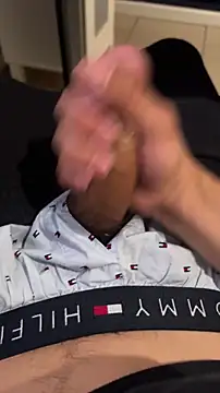 Big-Throbbin online show from September 10, 4:33 am