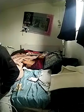 Wilsonn86 online show from April 3, 7:05 am