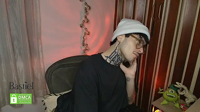 Mihail leroy online show from October 17, 3:10 am