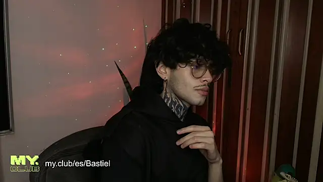 Mihail leroy online show from April 5, 2:08 am