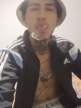 Tattoboy19cm online show from November 16, 4:47 am