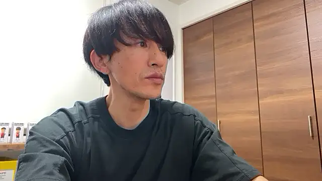 Snapshot of Bonz_Buonz chatting on October 9, 3:06 pm Bonz Buonz online show from October 9, 3:06 pm