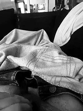 blueeyesss online show from March 16, 10:08 am