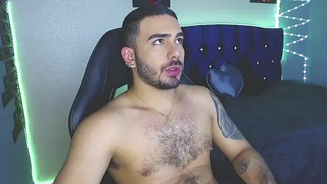 adamhairy online show from March 16, 10:36 pm