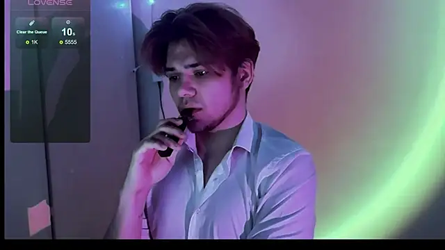 1RobertTT online show from October 9, 10:25 pm