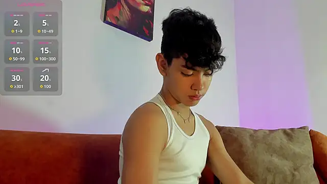 LoganTwink18 online show from September 30, 12:09 pm