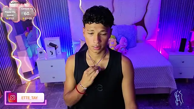 Ette tay online show from March 3, 2:30 am