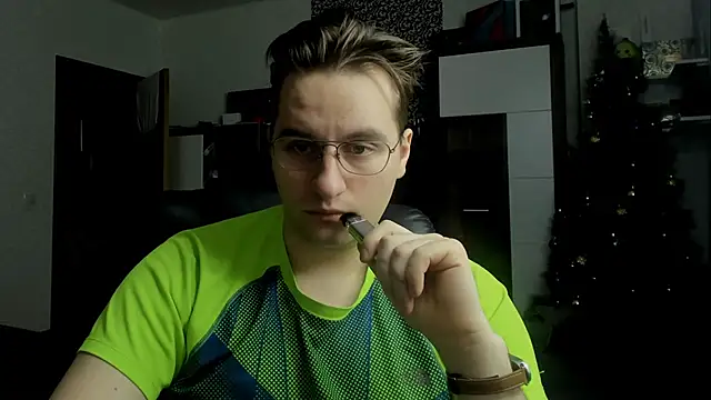 romiosabrino online show from February 23, 11:23 am