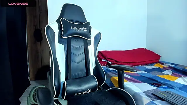 bryan mugn online show from September 20, 4:01 am