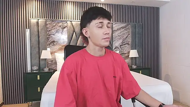 Michael blue online show from February 5, 8:05 pm