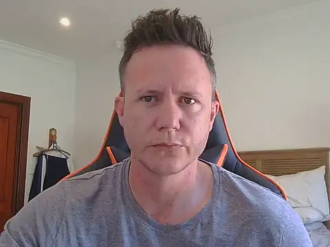 TroyDieselXXX online show from November 19, 7:19 am