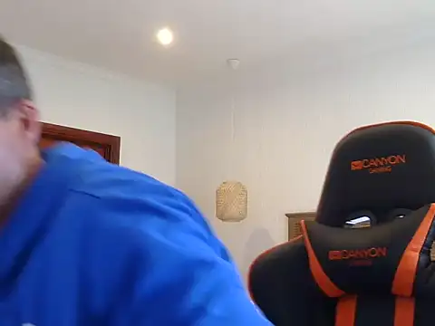 TroyDieselXXX online show from March 16, 5:44 am