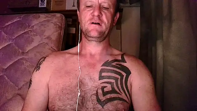 Yournaughty online show from November 3, 4:38 am