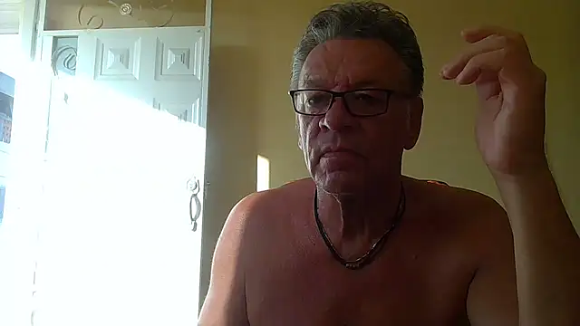 Unique X perience online show from March 14, 9:55 pm