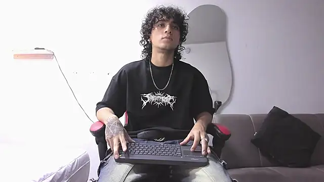 JackesTaylor online show from January 10, 6:40 am