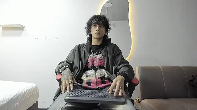 JackesTaylor online show from February 22, 6:15 am