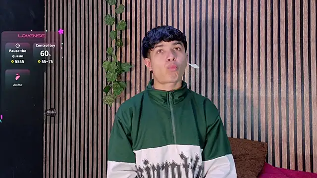 Snapshot of Felipe_boy1 chatting on October 9, 3:00 am Felipe boy1 online show from October 9, 3:00 am