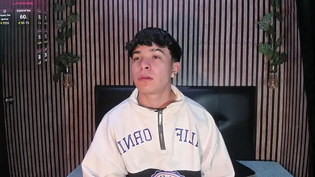 Snapshot of Felipe_boy1 chatting on September 10, 4:00 am Felipe boy1 online show from September 10, 4:00 am