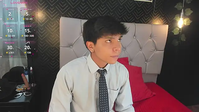 Thiago Kozak online show from November 12, 12:33 pm