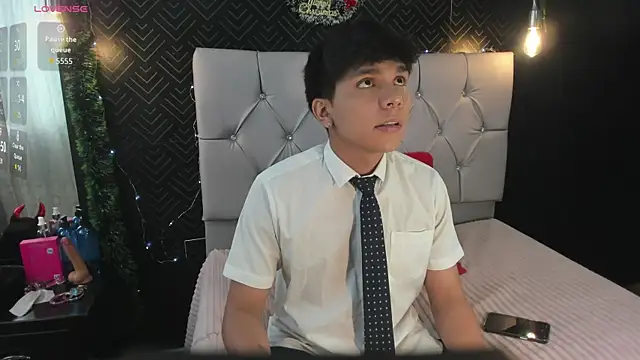 Thiago Kozak online show from November 26, 1:58 pm