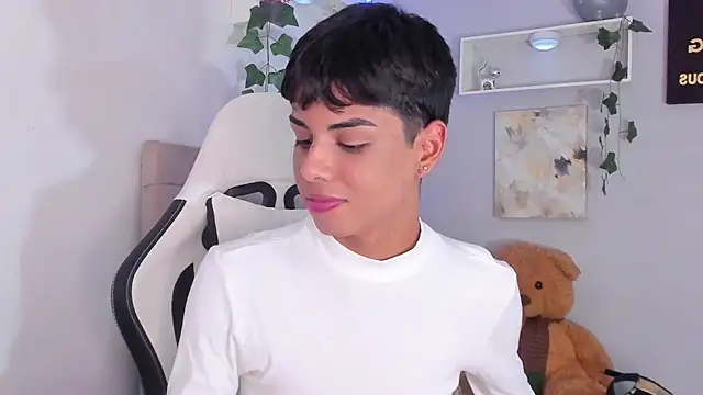 Thomas wil online show from October 18, 6:40 am