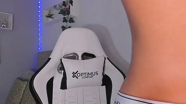 Thomas wil online show from October 11, 5:55 am