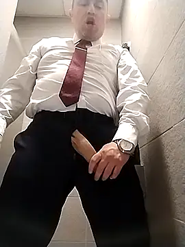 BigCristh79 online show from October 29, 7:33 am