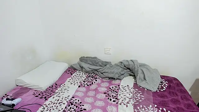 fuckynations online show from December 15, 7:31 pm